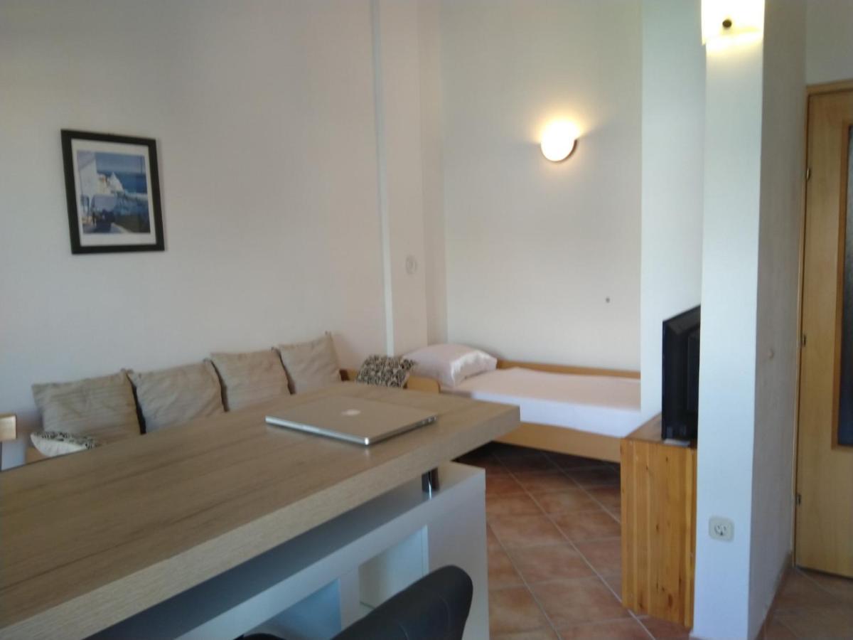 Apartment Edina Pag 帕格 外观 照片
