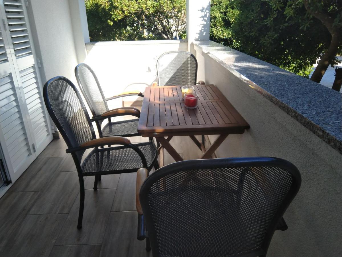Apartment Edina Pag 帕格 外观 照片